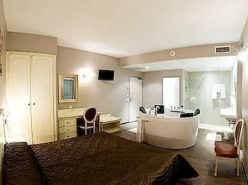 Logis Restaurant Les Minotiers