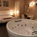 Logis Restaurant Les Minotiers Hotel Mirepoix (Ariege)