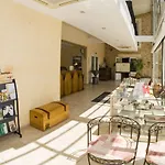 Logis Restaurant Les Minotiers Hotel 3*