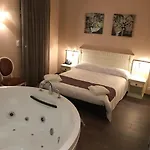 Logis Restaurant Les Minotiers Mirepoix (Ariege)