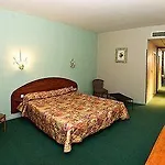 Logis Restaurant Les Minotiers Hotel