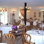 Logis Restaurant Les Minotiers Hotel