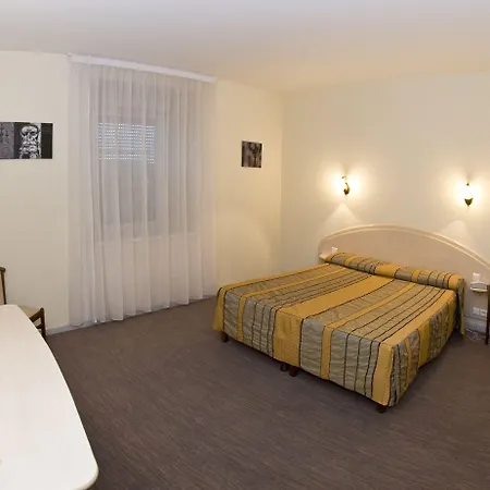 Les Minotiers Hotel Mirepoix (Ariege)