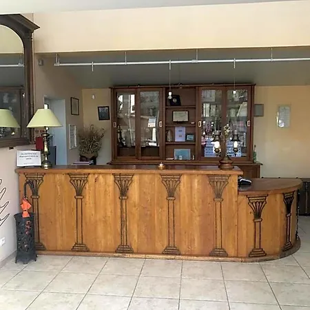 Logis Restaurant Les Minotiers Szálloda 3*