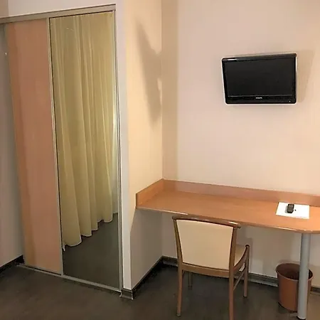 Szálloda Logis Restaurant Les Minotiers 3*