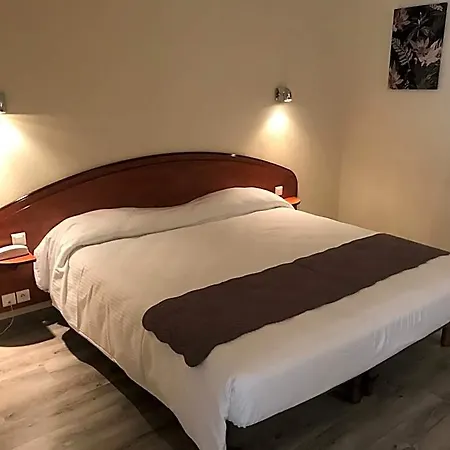 Logis Restaurant Les Minotiers Hotel Mirepoix (Ariege)